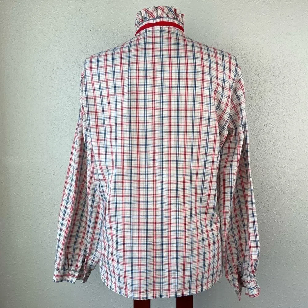 Jody Blouse love buttons